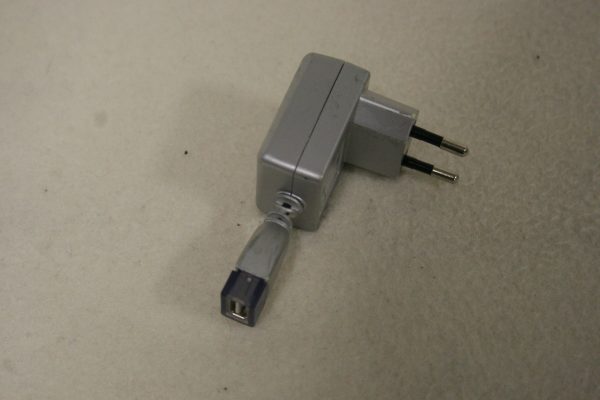 USB verkkosovitin